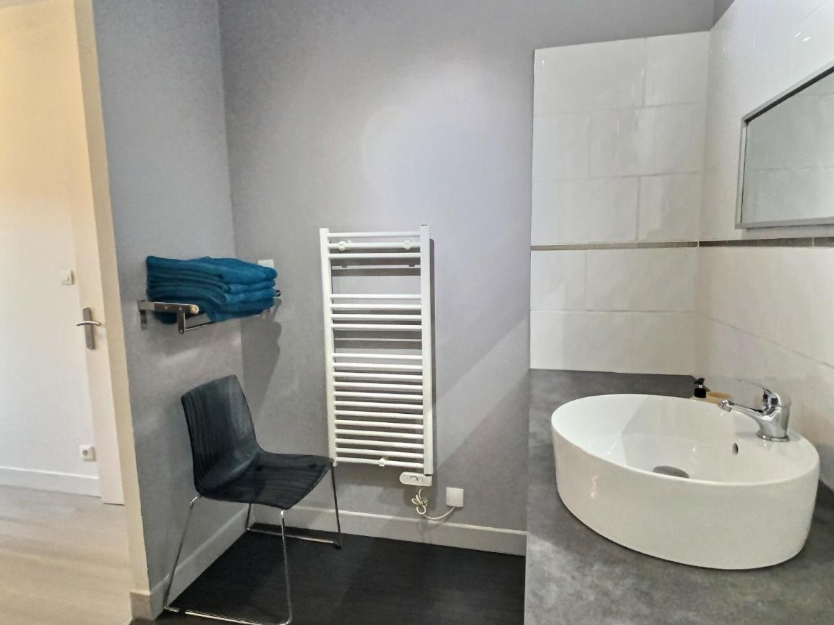 Appartement En Residence, Blois Esterno foto
