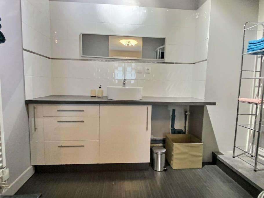 Appartement En Residence, Blois Esterno foto